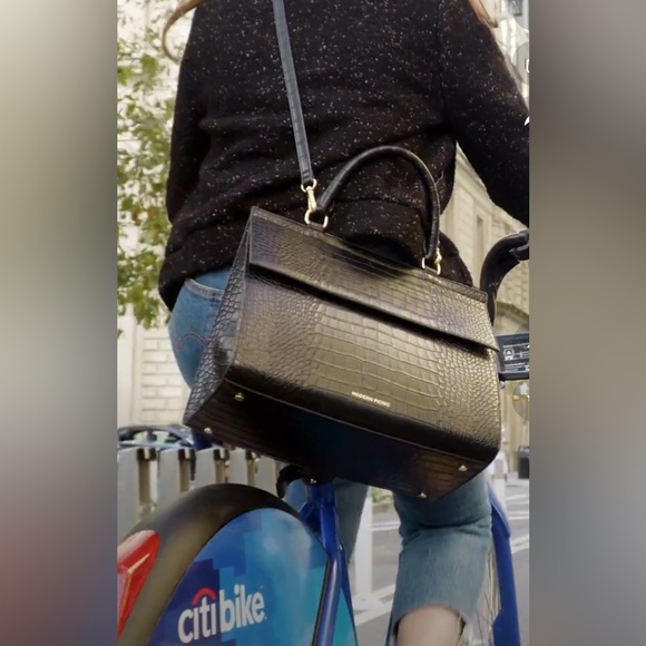 Modern Picnic Large Luncher Tote NWT 5⭐️ - Picture 7 of 9